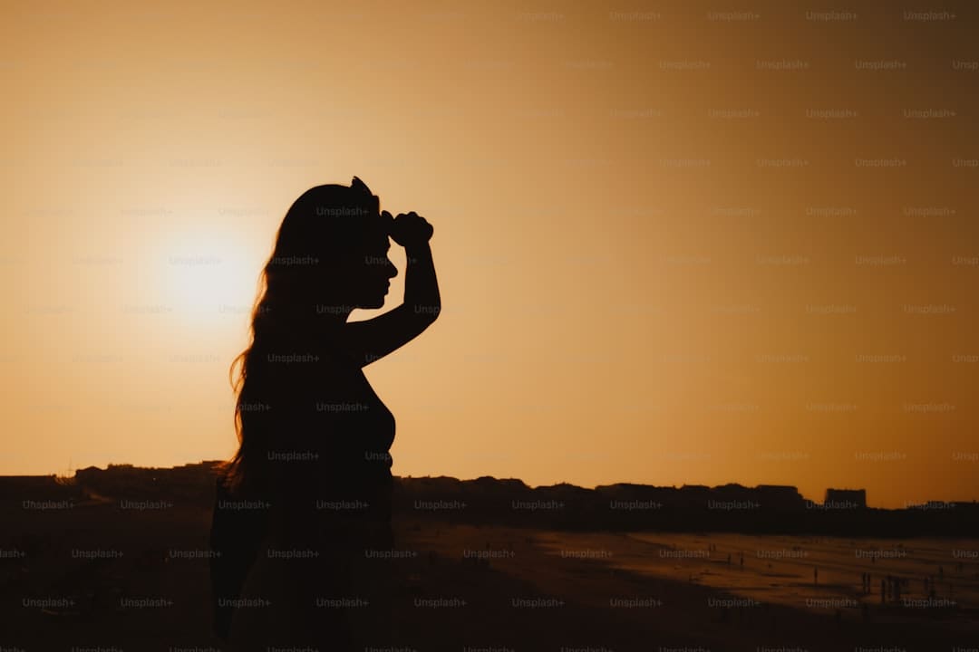 电影《假如哀痛能够解说》今天上映 相约七夕见证县城文学里的人世真情